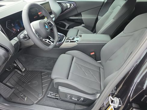 New 2026 BMW X3 xDrive30i w/ Premium Package AWD/4WD image 8