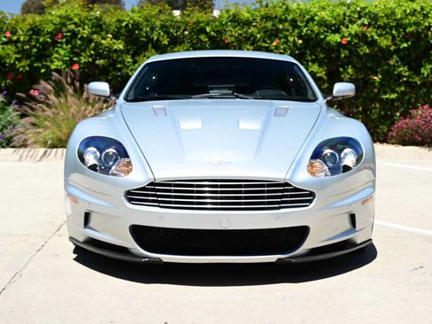 Used 2009 Aston Martin DBS Coupe RWD image 2