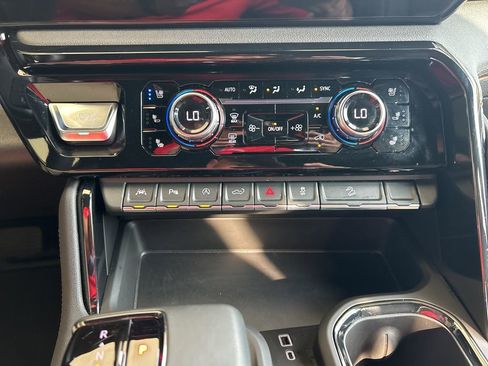 Used 2026 GMC Sierra 1500 AT4 w/ AT4 Premium Package image 17