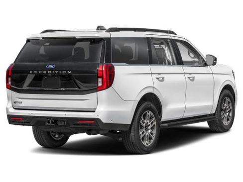 New 2025 Ford Expedition Active image 33