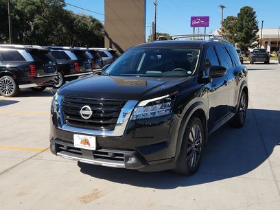 Used 2022 Nissan Pathfinder SL w/ SL Premium Package