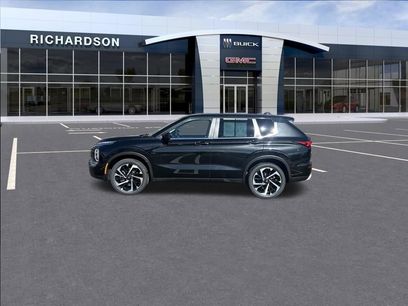 Used 2023 Mitsubishi Outlander SE Black Edition