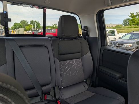New 2026 Nissan Frontier SV w/ SV Convenience Package AWD/4WD image 14