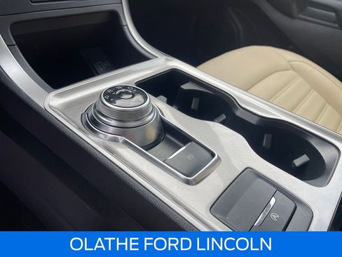 Used 2023 Ford Edge SEL w/ Convenience Package image 13