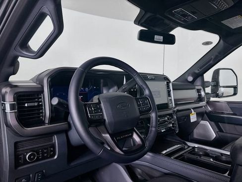 New 2026 Ford F450 Platinum w/ FX4 Off-Road Package image 9
