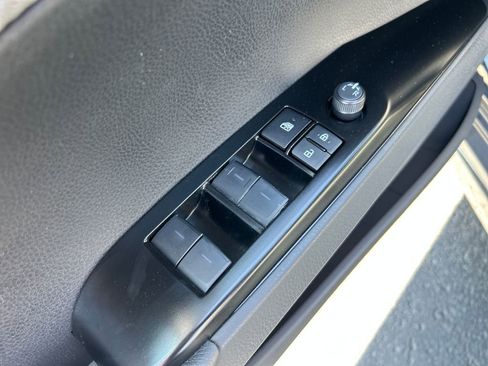 New 2026 Toyota Camry SE FWD image 19