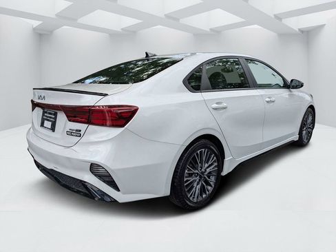 Used 2023 Kia Forte GT-Line FWD image 3