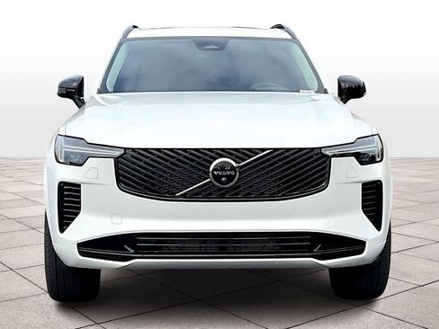 New 2026 Volvo XC90 B6 Ultra w/ Protection Package image 5