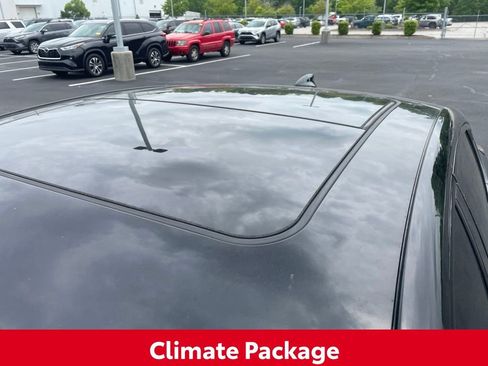 Used 2021 Cadillac CT5 V w/ Premium Package RWD image 18