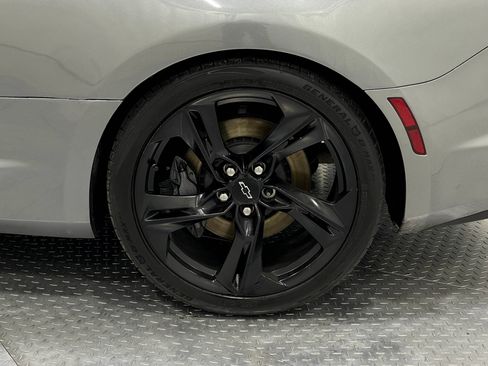Used 2019 Chevrolet Camaro SS RWD image 31