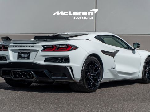 Used 2026 Chevrolet Corvette ZR1 image 7