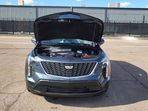 Used 2020 Cadillac XT4 Luxury w/ Cold Weather Package image 36