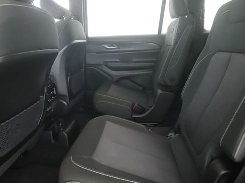 Used 2025 Jeep Grand Cherokee L Laredo w/ Luxury Tech Group I image 26