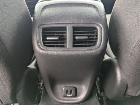 Used 2018 Buick Regal Preferred w/ Sights and Sounds Package FWD image 18