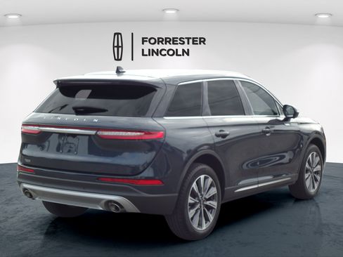 Used 2022 Lincoln Corsair Reserve w/ Equipment Group 201A AWD/4WD image 3