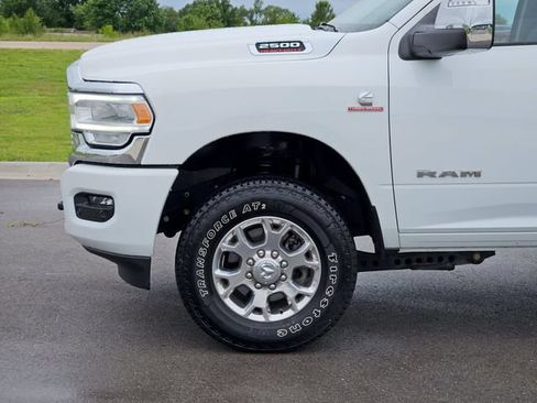 Used 2024 RAM 2500 Laramie AWD/4WD image 10