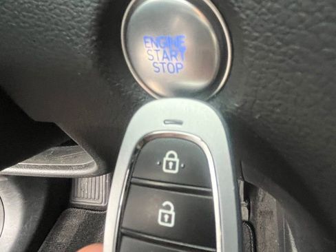 Used 2021 Hyundai Santa Fe SEL w/ Cargo Package image 41