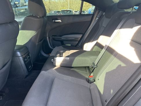 Used 2022 Dodge Charger SXT w/ Blacktop Package image 26