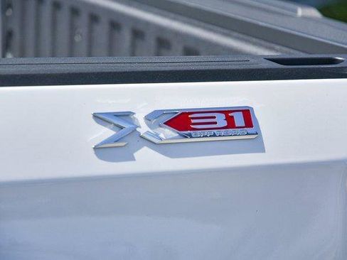 New 2025 GMC Sierra 1500 Elevation w/ X31 Off-Road Package image 18