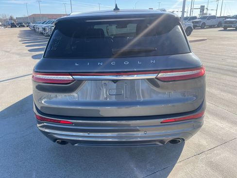 Used 2021 Lincoln Corsair Reserve w/ Equipment Group 201A image 6