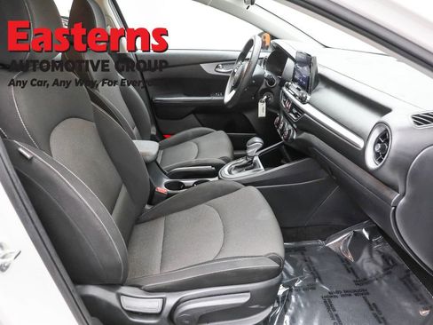 Used 2024 Kia Forte LXS image 23