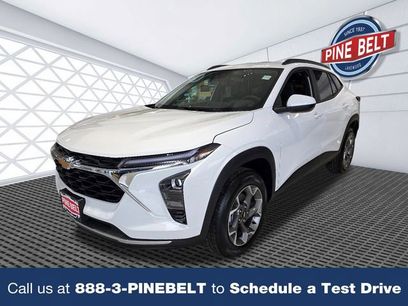 New 2026 Chevrolet Trax LT w/ Driver Confidence Package