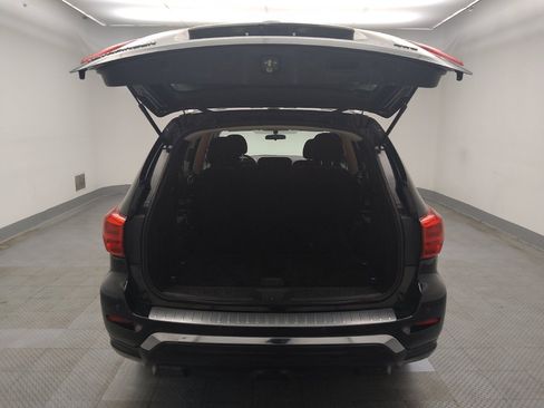 Used 2020 Nissan Pathfinder S AWD/4WD image 29