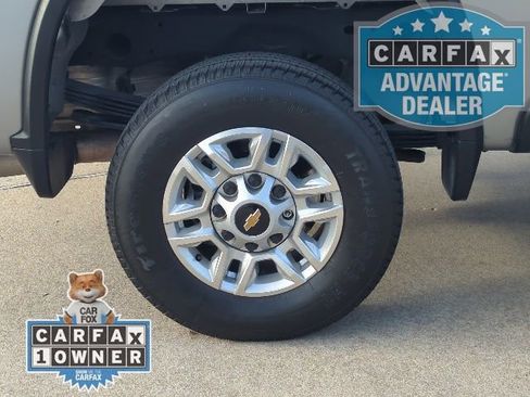 Certified 2025 Chevrolet Silverado 2500 LT w/ Convenience Package image 4