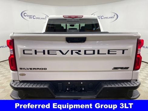 Certified 2023 Chevrolet Silverado 1500 ZR2 w/ Technology Package image 5