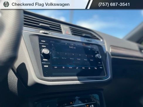 Used 2024 Volkswagen Tiguan SEL R-Line AWD/4WD image 39