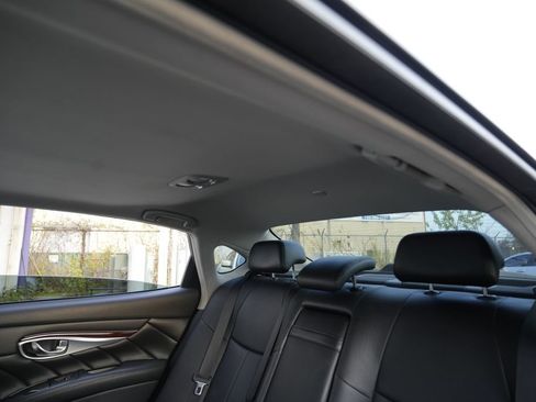 Used 2015 INFINITI Q70 L 3.7 RWD image 19