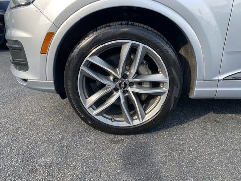 Used 2018 Audi Q7 3.0T Prestige image 13