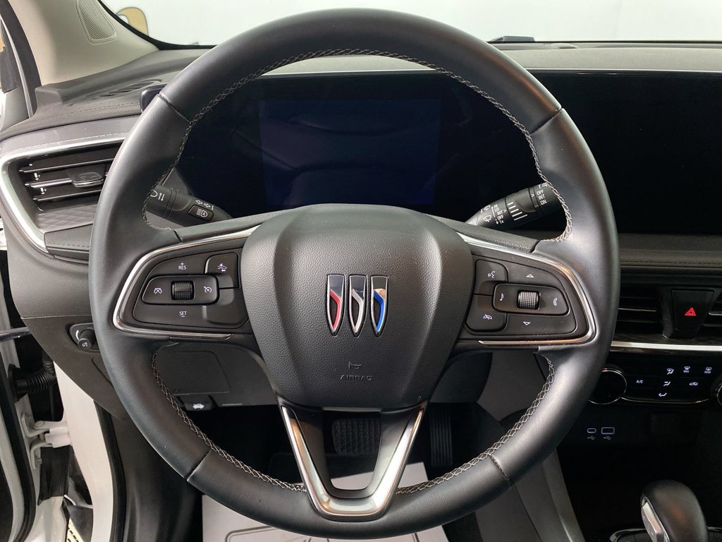 Used 2024 Buick Encore GX Preferred FWD image 14