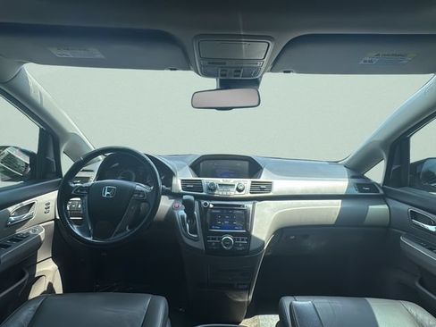 Used 2016 Honda Odyssey Touring Elite image 28