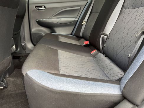 Used 2025 Nissan Versa SV FWD image 25
