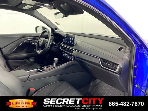 Used 2025 Acura ADX A-Spec AWD/4WD image 32