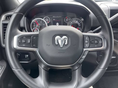 New 2025 RAM 2500 Tradesman AWD/4WD image 32