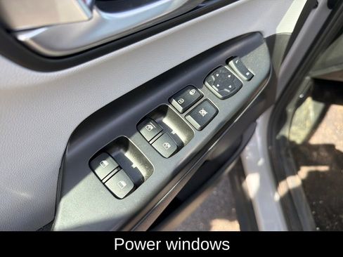 Certified 2023 Hyundai Kona SEL w/ Convenience Package image 12