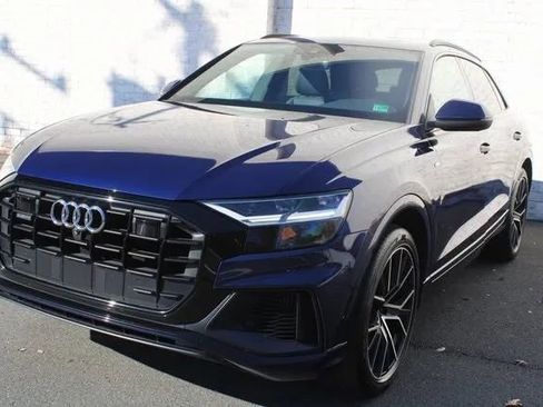 Used 2019 Audi Q8 Premium Plus image 3