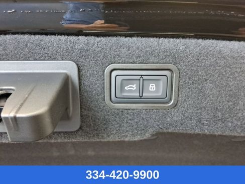 New 2025 Audi A8 L 3.0T image 24