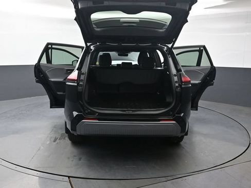 Used 2026 Toyota RAV4 XSE AWD/4WD image 50