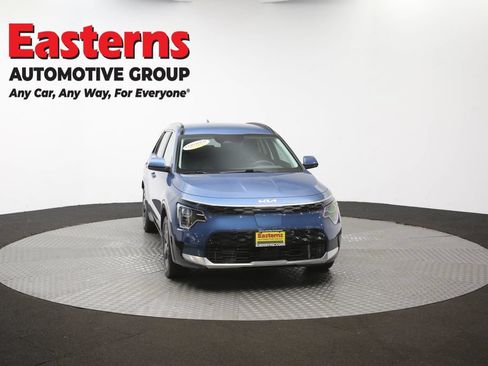 Used 2023 Kia Niro Wind w/ Wind Preserve Package FWD image 50