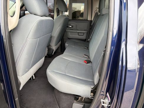 Used 2018 RAM 1500 Classic SLT image 2