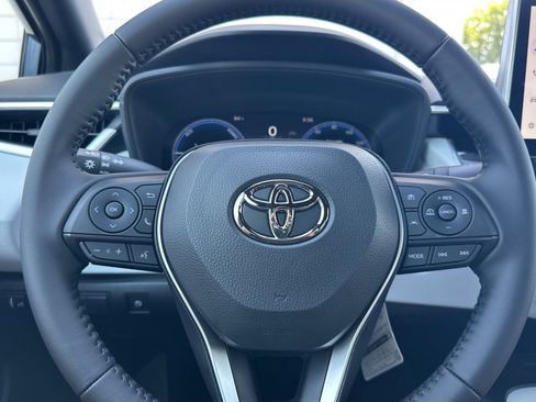 Certified 2026 Toyota Corolla SE w/ SE Premium Package FWD image 22
