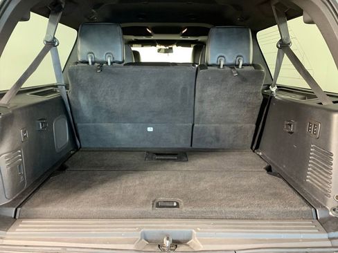 Used 2012 Lincoln Navigator L 4WD image 13