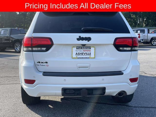 Used 2019 Jeep Grand Cherokee Altitude AWD/4WD image 4