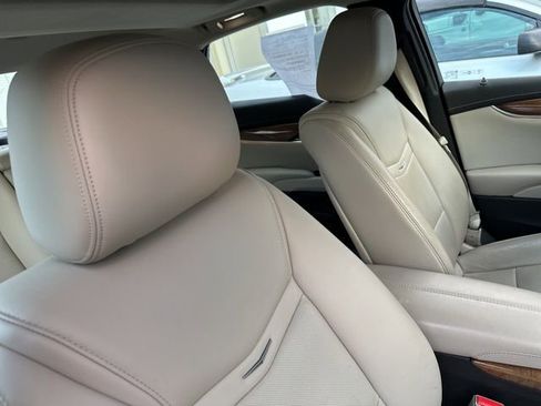 Used 2018 Cadillac XTS Luxury w/ Driver Awareness Package image 15