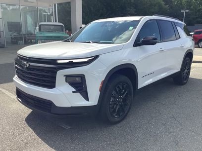 New 2025 Chevrolet Traverse LT w/ Midnight/Sport Edition