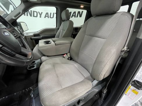 Used 2020 Ford F150 XLT w/ Equipment Group 302A Luxury AWD/4WD image 14