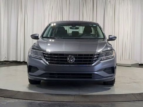 Used 2020 Volkswagen Passat 2.0T SE image 3